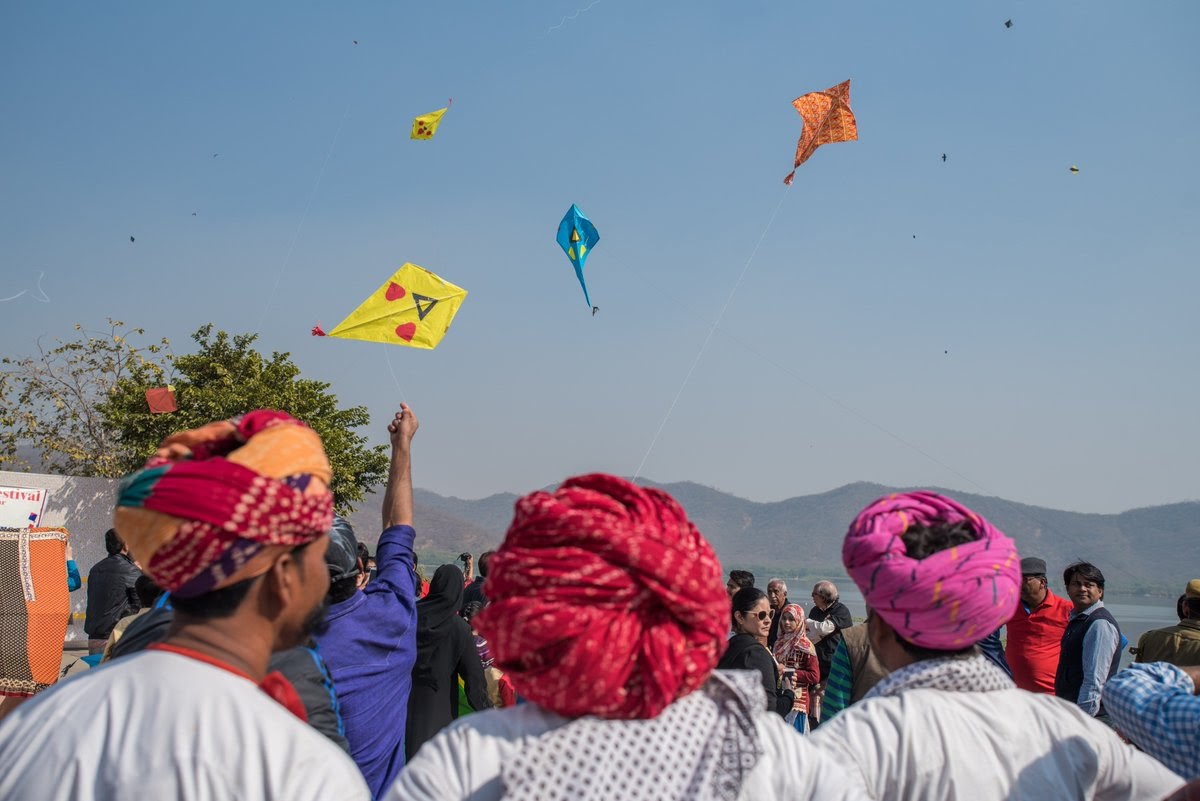 kite flying festival-makar Sankranti- sankrat-Rajasthan-gkmit